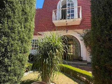 Casa en renta Lomas De Bellavista, Atizapán De Zaragoza, Estado De México, México