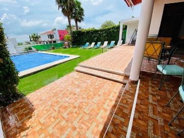 Casa en Renta Lomas de Cocoyoc Azul