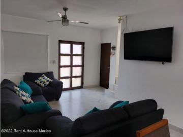 Casa en renta Puente Moreno, Medellín