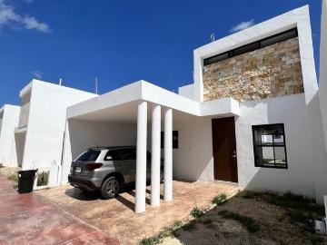 Casa en renta Pueblo Conkal, Conkal