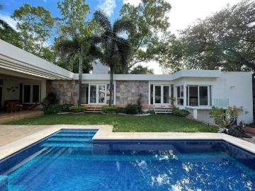 Casa en renta Paseo Del Oro 6 18, Residencial Campestre, Cancún, Benito Juárez, Quintana Roo, 77560, Mex
