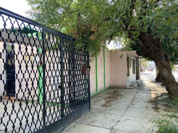 Casa en Renta para Negocio, Alfonso Reyes, Monterrey, N.L
