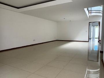 CASA EN RENTA, PRACTICA Y MUY FUCIONAL, CUMBRES DEL LAGO, QUERETARO, MEX
