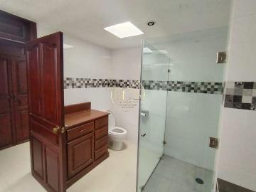 CASA EN RENTA PRADERAS DE LA HACIENDA CELAYA