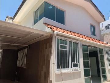 Casa en renta Prados Agua Azul, Municipio De Puebla