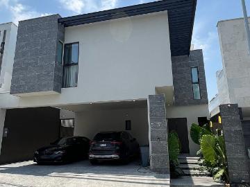 CASA EN RENTA PRIV BOSQUES DEL VALLE