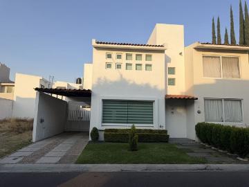 Casa en renta Privada Arrayanes 3 11, Real Del Bosque, Corregidora, Querétaro, 76923, Mex