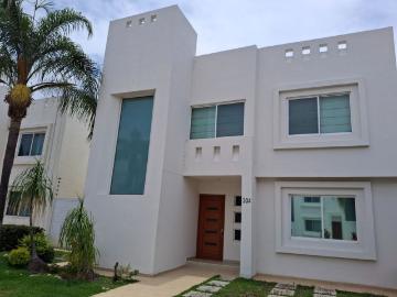 Casa en renta Privada Bosques De Los Almendros 152 308, Bosques, Villas De Irapuato, Irapuato, Guanajuato, 36670, Mex