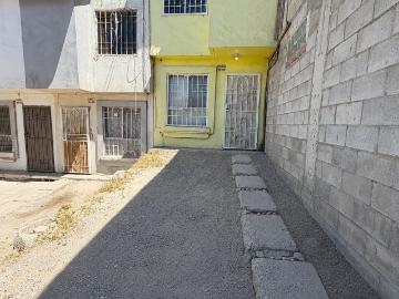 Casa en renta Privada Gerona, Villa Del Sol Cuarta Sección, Municipio De Tijuana, Baja California, 22330, México