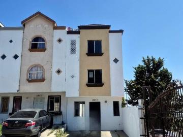 Casa en renta Privada De La Caoba, Jardines De Agua Caliente, Tijuana, Baja California, 22194, Mex