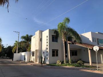 Casa en renta Privada Molino Del Rulo Poniente, Jesús María, Aguascalientes, 20110, México