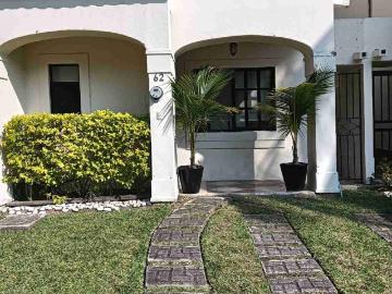 Casa en renta Quintas De Andalus / Residencial Santa Ana, Carretera San José Novillero, Veracruz, México