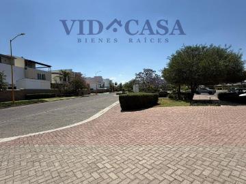 Casa en renta Residencial las Plazas