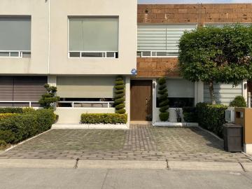 Casa en renta Residencial Lomas Virreyes, Blvd. De Los Virreyes, San Andrés Ocotlán, Estado De México, México