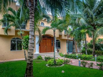 Casa en renta Supermanzana 316, Cancún