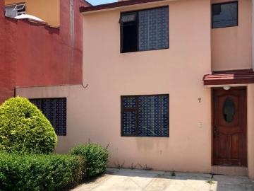 Casa en renta San Francisco Coaxusco, Metepec