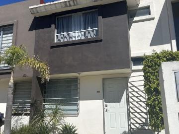 Casa en renta San Francisco Ocotlán, Coronango, Puebla, Mex