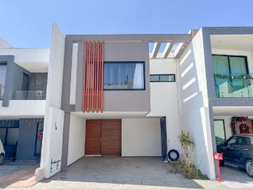 Casa en renta San Juan Cuautlancingo Centro, Cuautlancingo