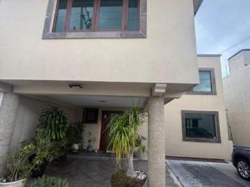 Casa en renta Santa María Totoltepec, Toluca
