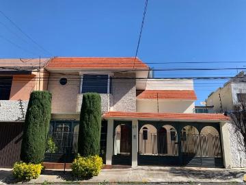 Casa en renta Santa Cruz Del Monte, Naucalpan De Juárez