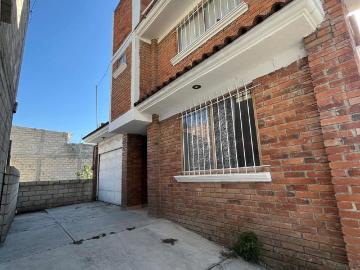 Casa en renta Santa Cruz Ocotitlán, Metepec