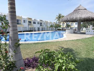 Casa en renta vacacional zona Diamante