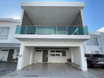 Casa en renta Valle Alto, Culiacán Rosales, Culiacán