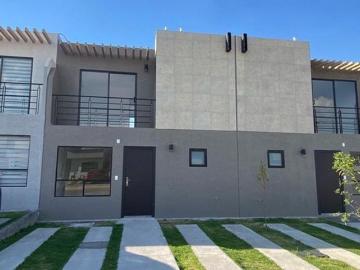 Casa en renta Villas Del Campo, Calimaya
