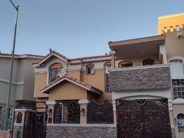 Casa en renta y venta otay lago cerca de la línea Eu, otay vista, universidad ua