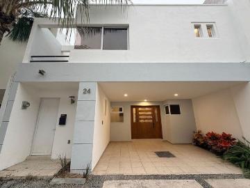 Casa en renta Zaragoza, Condominio Santa Anita, San Agustín, Tlajomulco De Zúñiga, Región Centro, Jalisco, 45645, México
