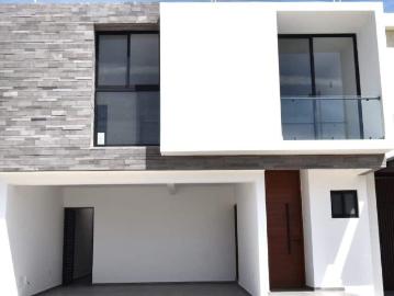 CASA EN RENTA ZONA COUNTRY