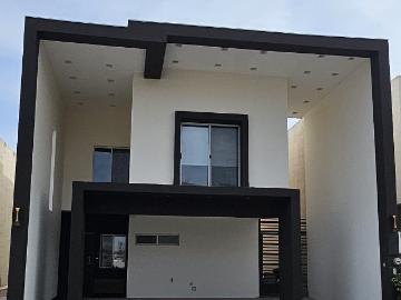 Casa en renta zona valle escondido