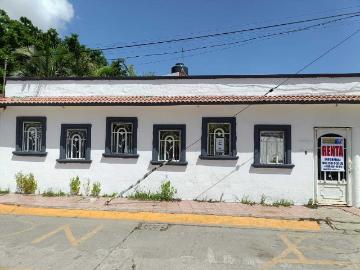 CASA EN RENTA