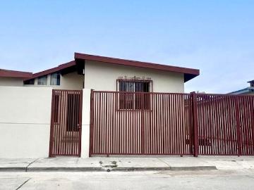 CASA EN RENTA