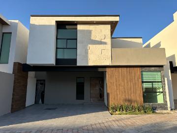 CASA EN RENTA 4 RECAMARAS | PRIVANZAS DE CAMPESTRE