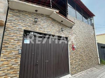 CASA EN RENTA
