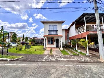 Casa en Residencial Aragón Arraiján