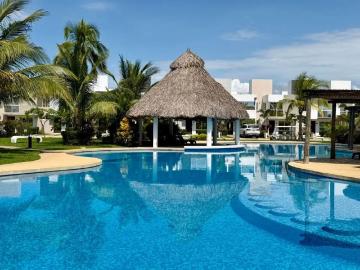 Casa En Residencial De Lujo Y Acceso A La Playa Privado