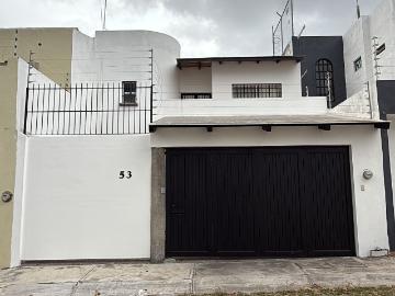 Casa en Residencial Esmeralda