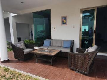 CASA EN RESIDENCIAL FLAMBOYANES