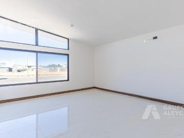 Casa en RESIDENCIAL LEONES
