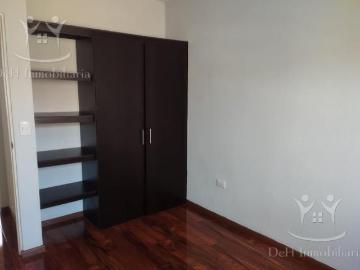 CASA EN RESIDENCIAL LOMAS MONTECARLO
