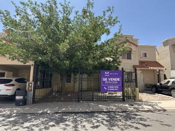 CASA EN RESIDENCIAL LOMAS MONTECARLO