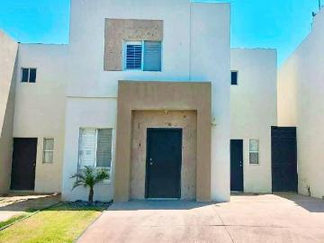 Casa en Residencial Segovia