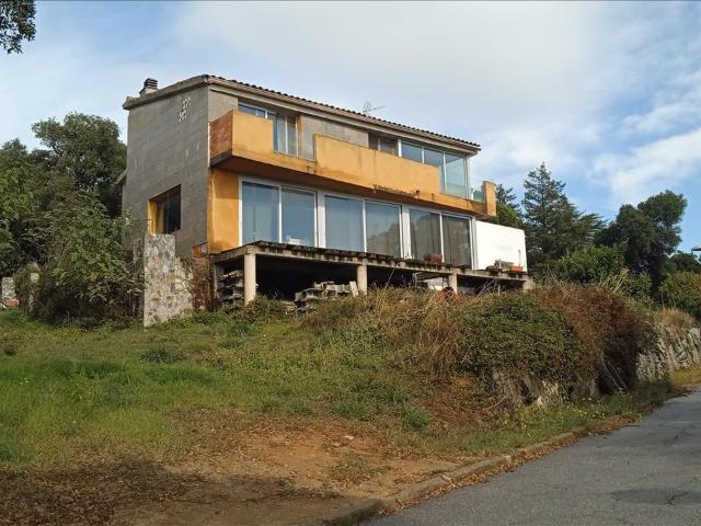Casa en Riells i Viabrea sin posesión