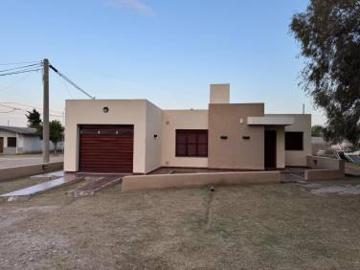 Casa en Rio Primero con amplio terreno