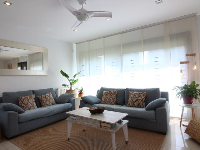 Casa en Roses, con 4 dormitorios, 4 baños y garaje cerrado con mucha capacidad