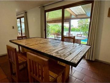 Casa en san carlos de apoquindo con buen terreno | 9 Dormitorios por 18500.00 en Las Condes