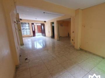 CASA EN SAN JUAN DE MIRAFLORES ¡A PRECIO DE TERRENO!