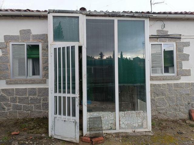 Casa en San Lorenzo, Segovia: Oportunidad para reformar rodeada de naturaleza